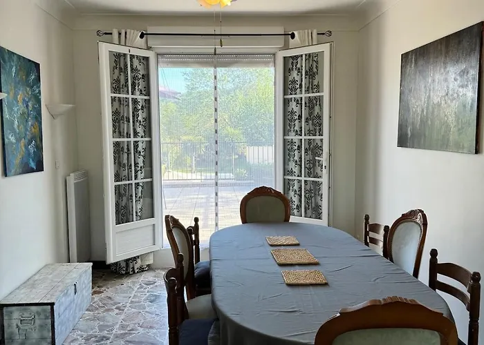 Lägenhet Mon Reve Allez-et-Cazeneuve